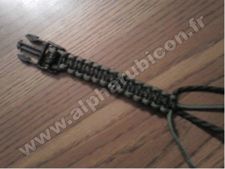 Progression du tressage sur la longueur de la ceinture